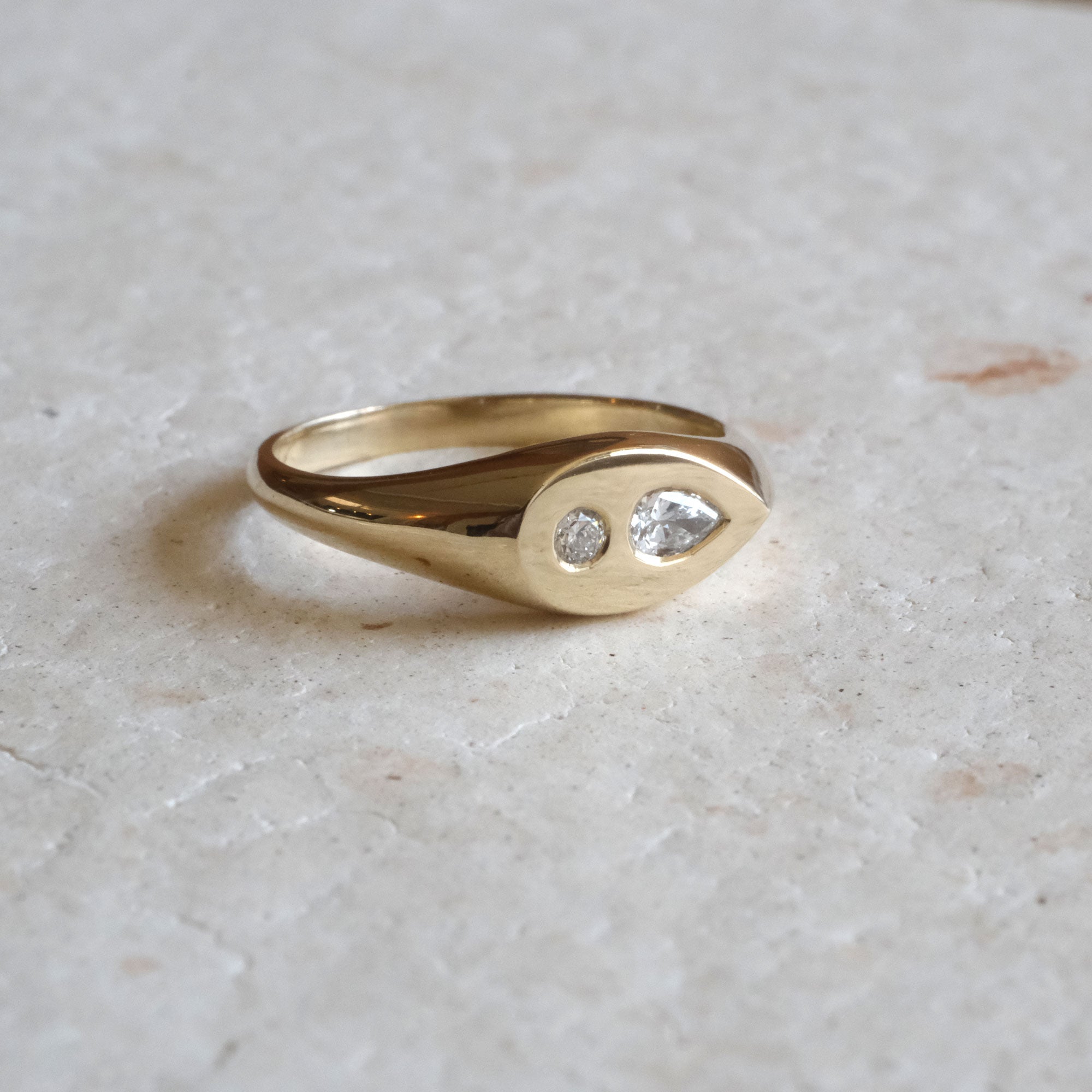 Toi et Moi Diamond Signet Ring | OOAK