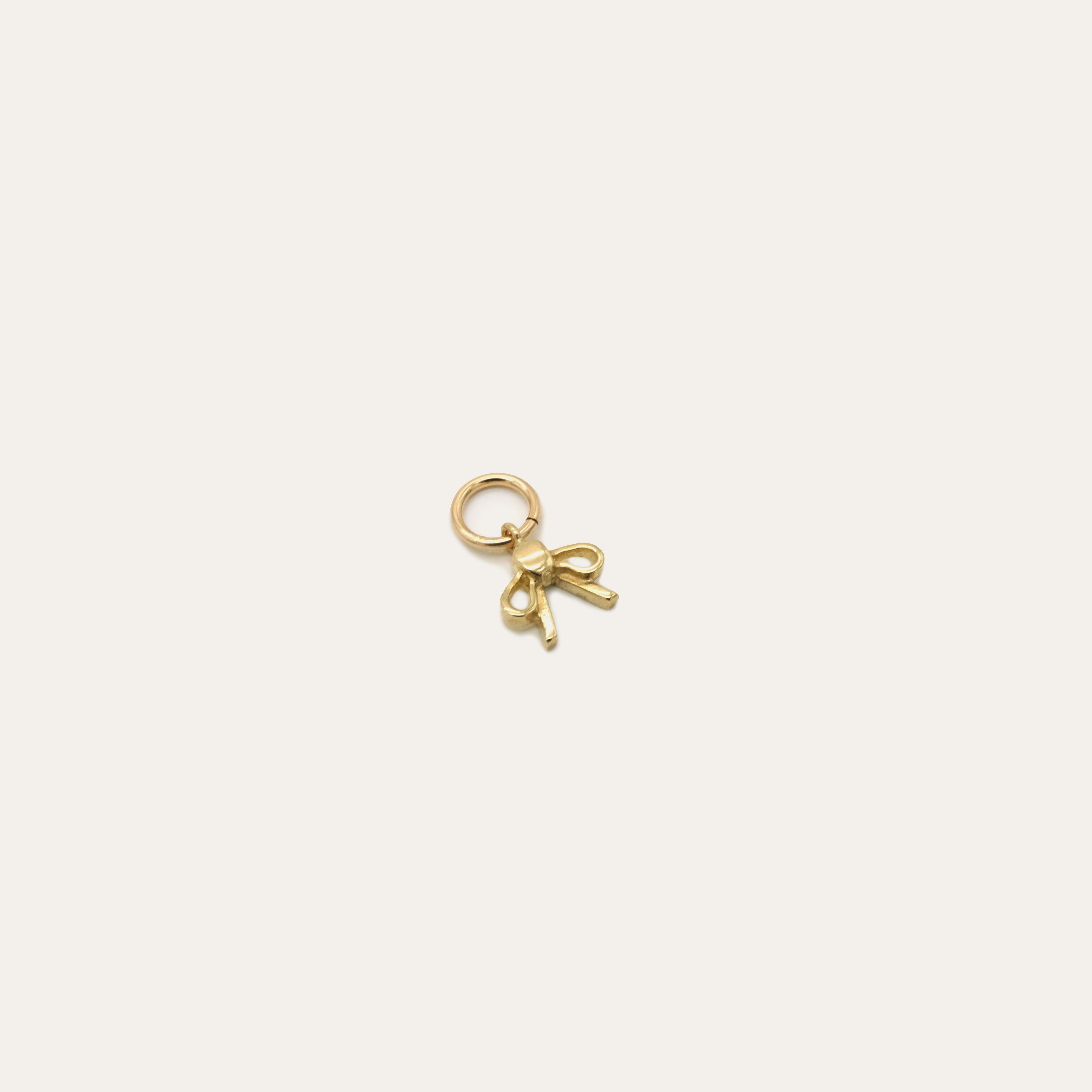 Petit Bow Charm